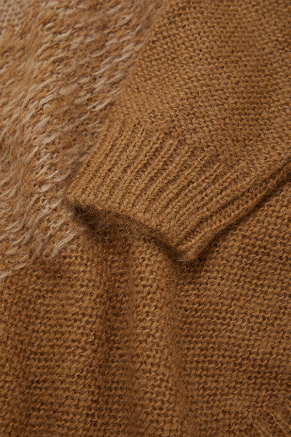 Cream Wool Women's Sweater 4