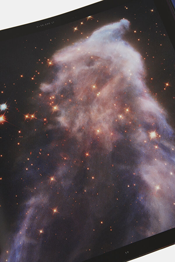 Expanding Universe The Hubble Space Telescope 8