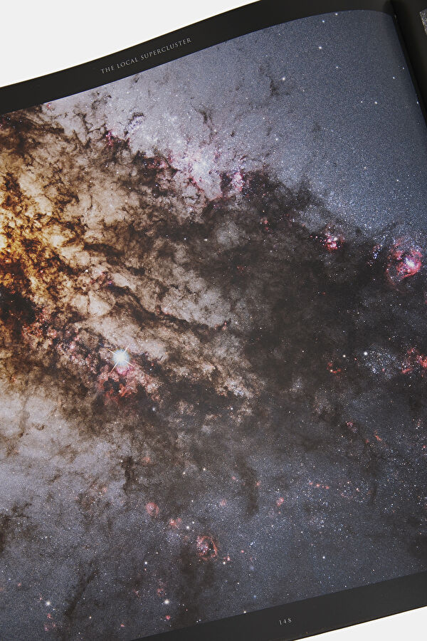 Expanding Universe The Hubble Space Telescope 11
