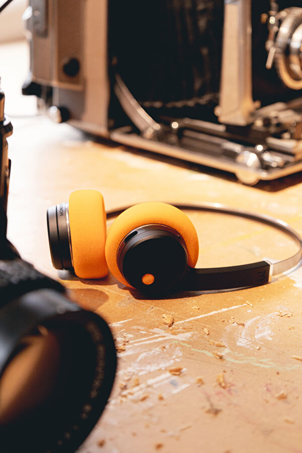 Defunc Mondo Freestyle Black On-ear Bluetooth Headphones