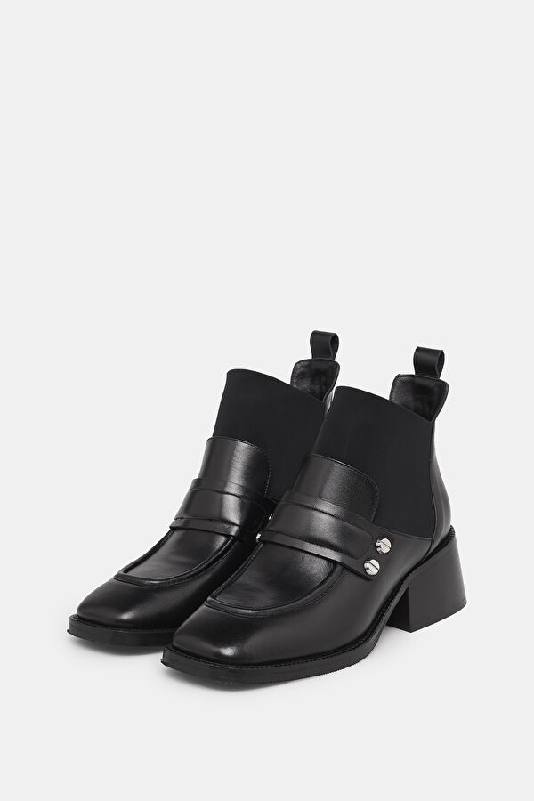 Black Leather Shoe 2
