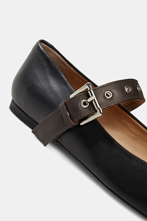 Black Leather Shoes 5