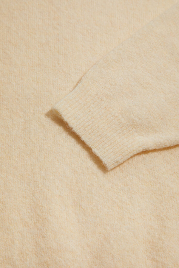 Cream Jersey 4