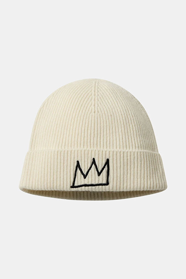 Beyaz Yün Bere