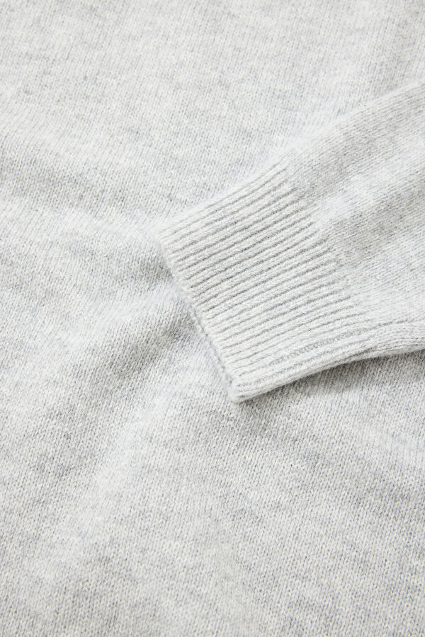 Light Grey Knitted Men's Sweater 4