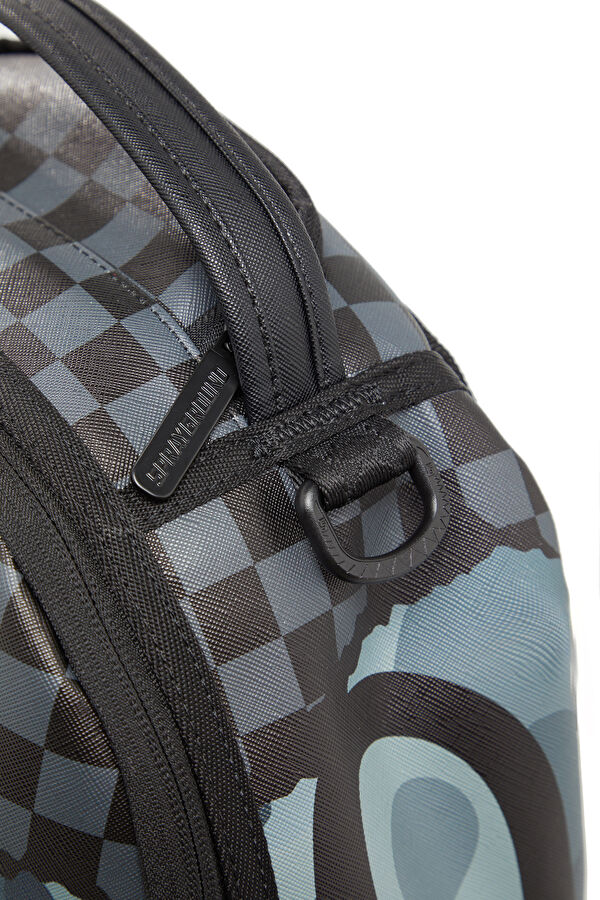 Split Up Camo Tear Backpack 6