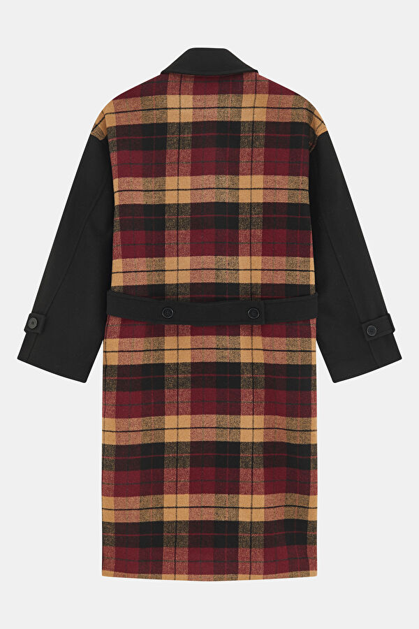 Black Coat 2