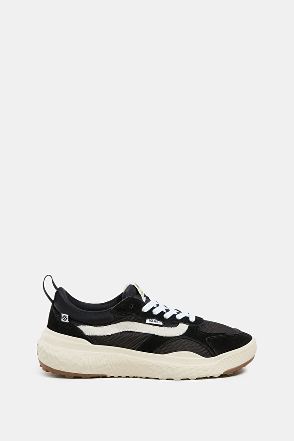 MTE UltraRange Neo VR3 Black Sports Shoes