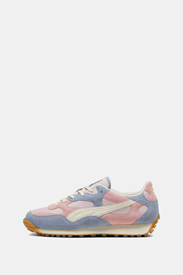 Easy Rider Pink Gold Women's Sports Shoes 2