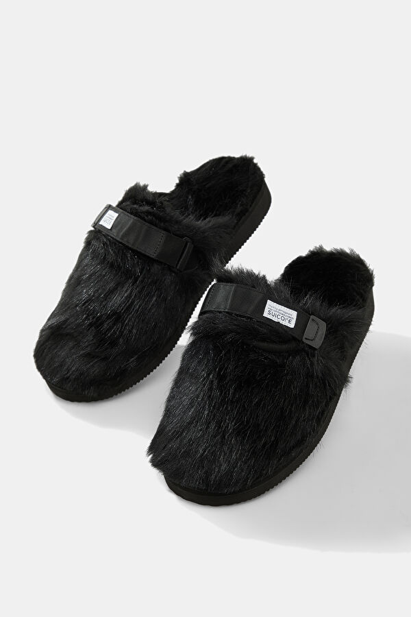 Black Slippers 4