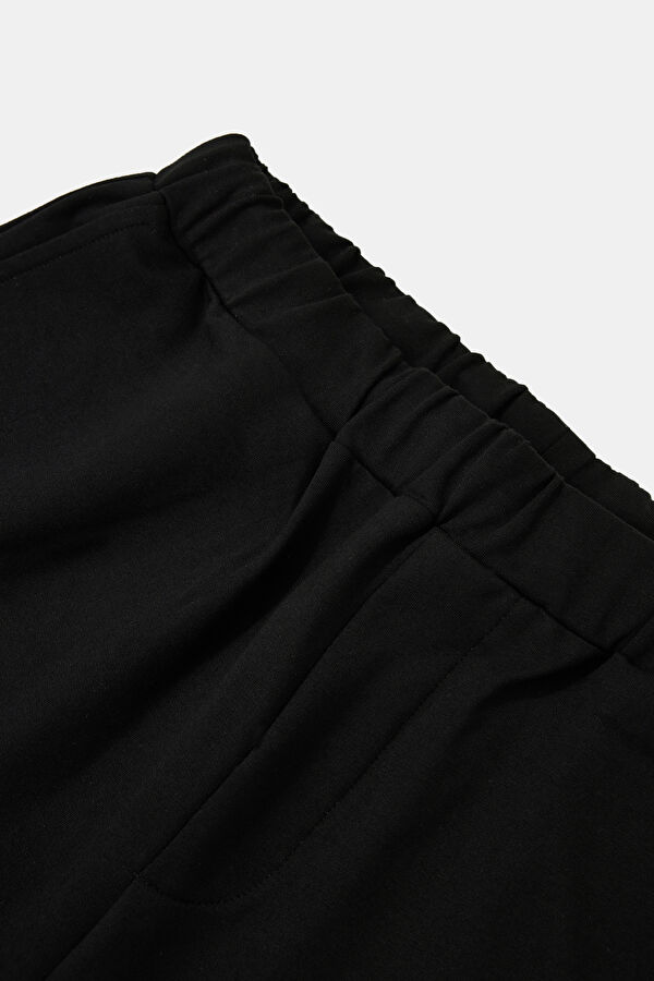 Black Sports Pants 3