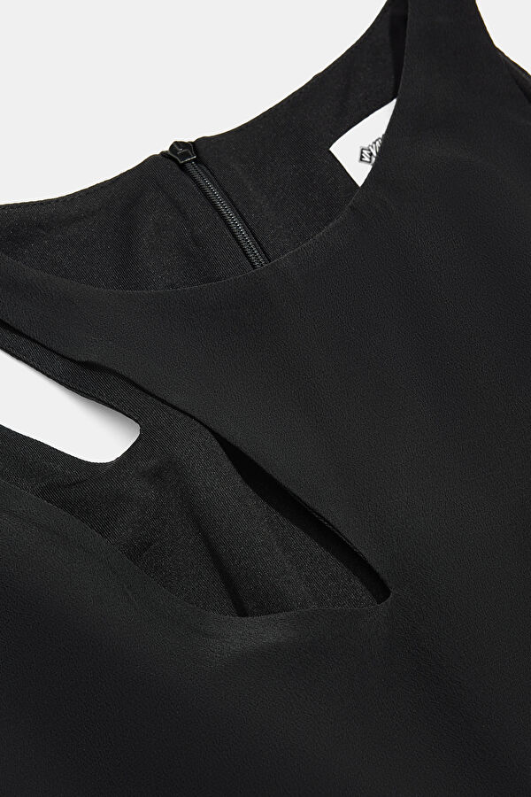 Black Short Women's Dress 3