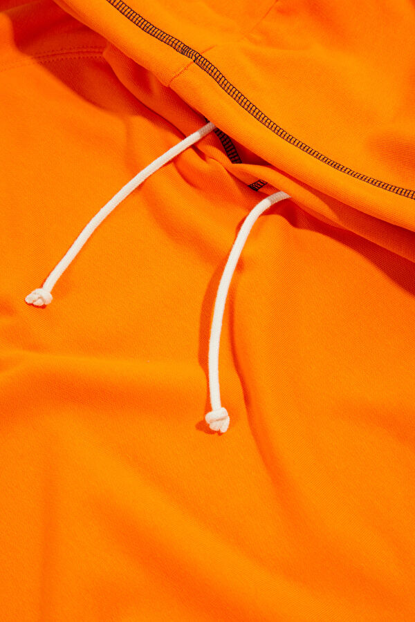 Turuncu Relax Kalıp Kapuşonlu Sweatshirt 3