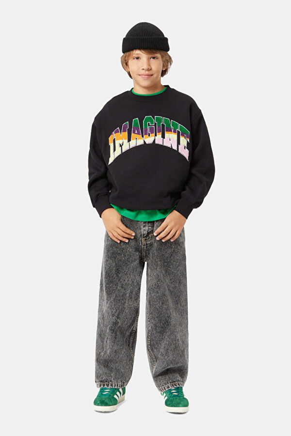 Black Hooded Kids Sweatshirt 3