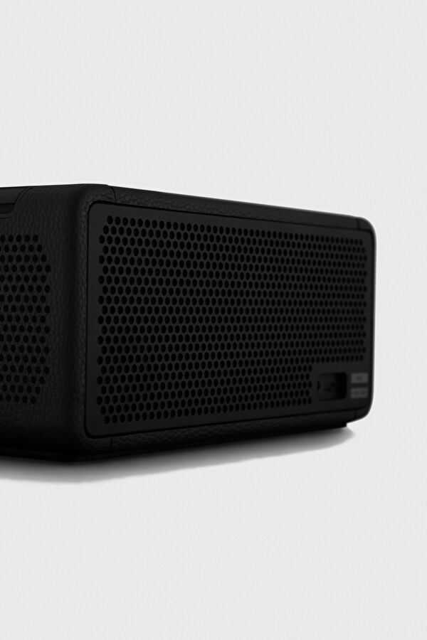 Middleton Black and Brass Bluetooth Speaker 8