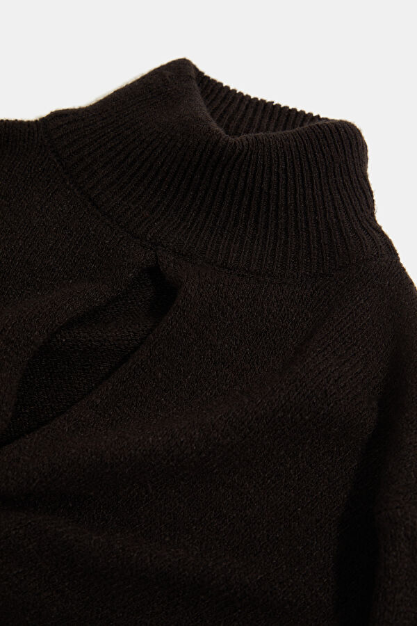 Black Knitted Women's Sweater 3