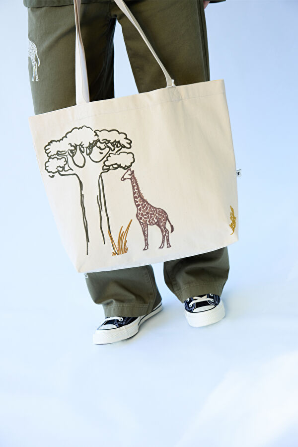 Unisex Tote Bag with Giraffe