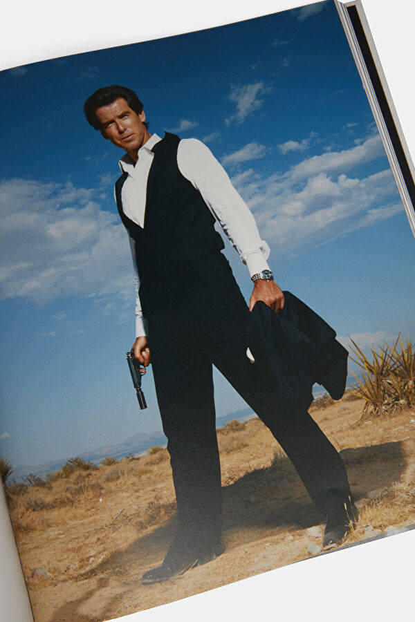 Bond: Photographed by Terry O'Neill 13