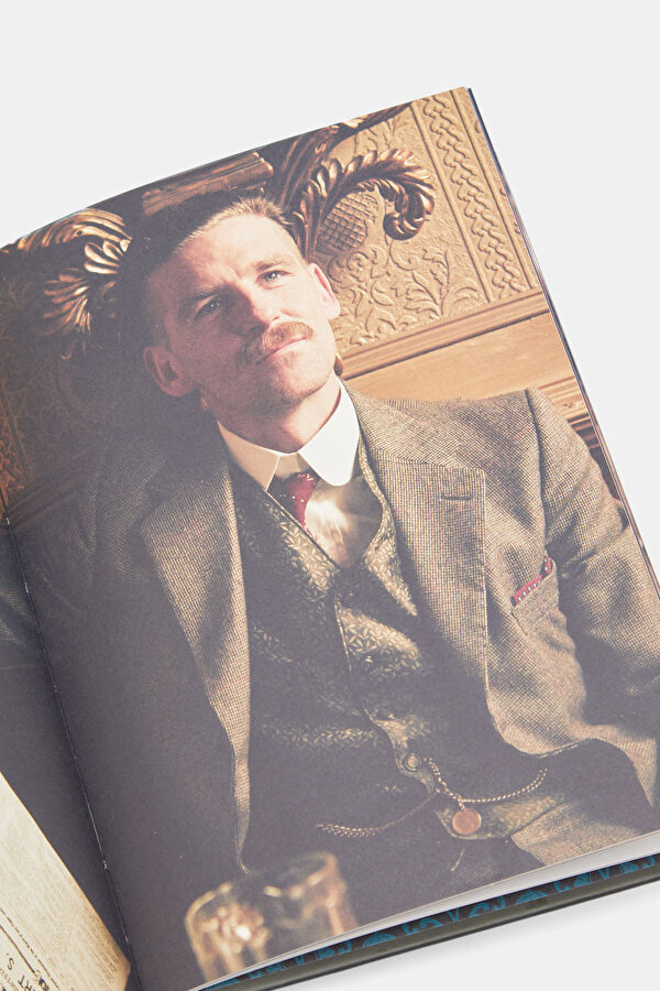 Peaky Blinders: The Official Visual Companion 9