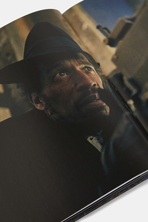 Peaky Blinders: The Official Visual Companion 11