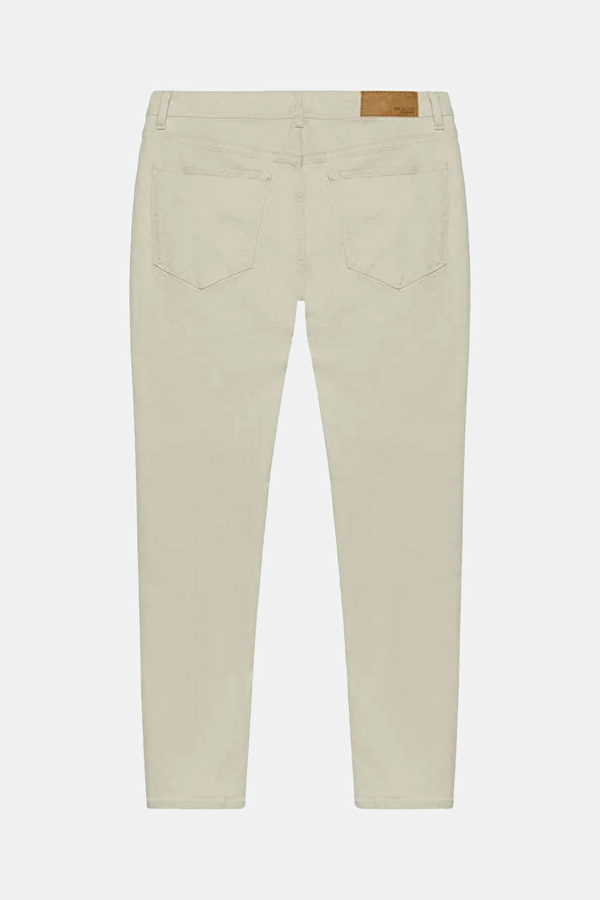 Off-white straight-leg denim jeans for men. 2