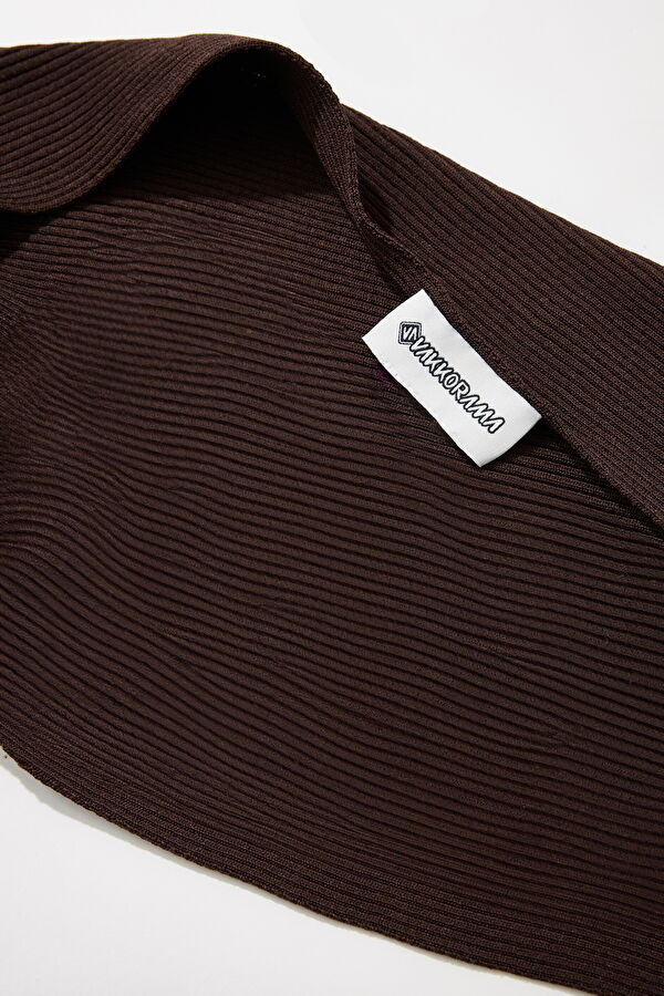 Coffee Long-Sleeved Women's Blouse 4