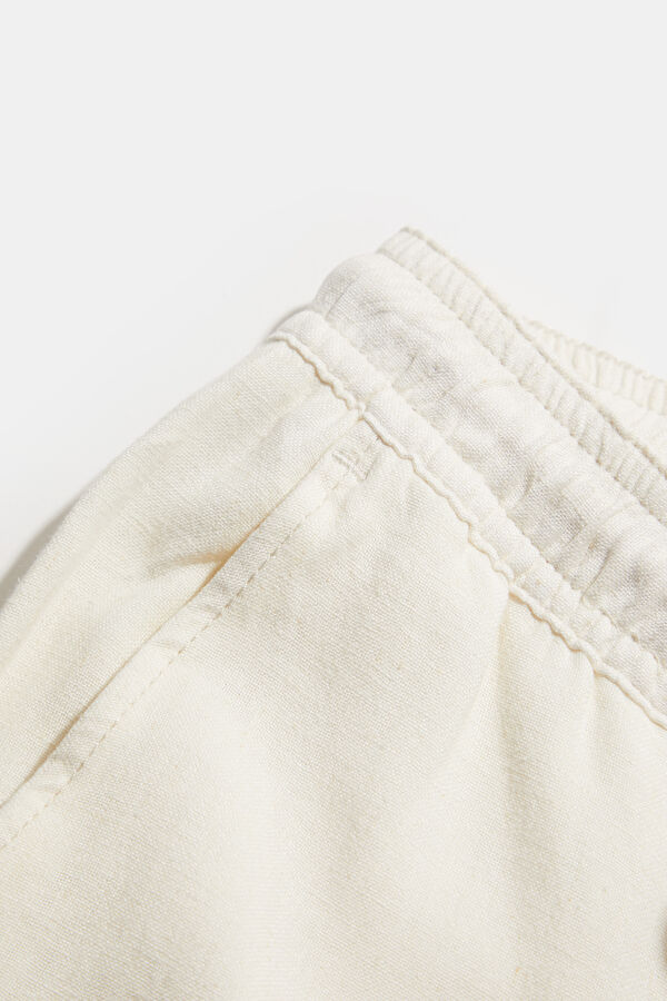 Off-white, straight-leg linen/viscose men's trousers. 4