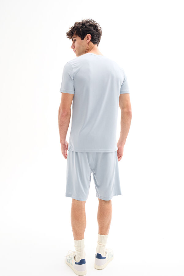 Grey Crew Neck Men's T-Shirt 2