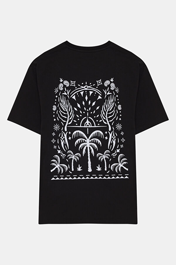 Siyah Bisiklet Yaka Nakışlı T-Shirt 2