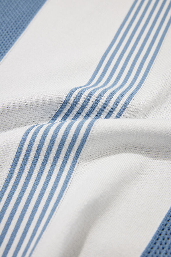Blue Crew Neck Men's T-Shirt 4