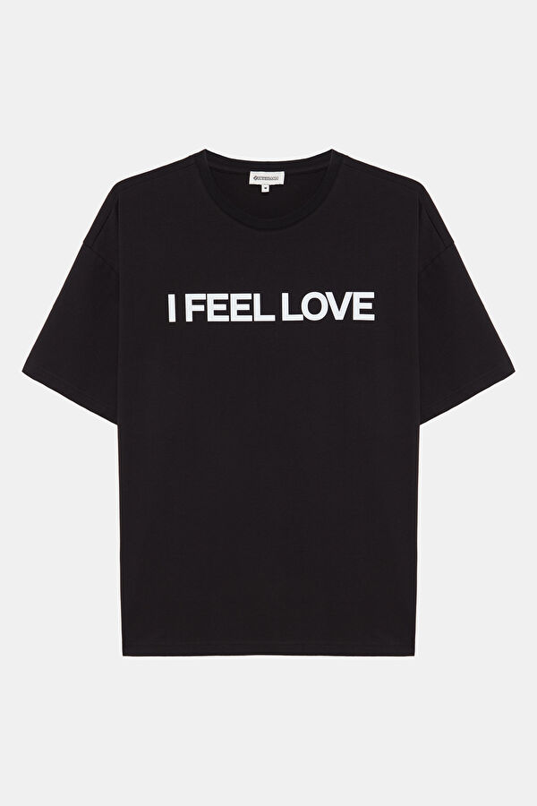 I Feel Love Oversized T-Shirt