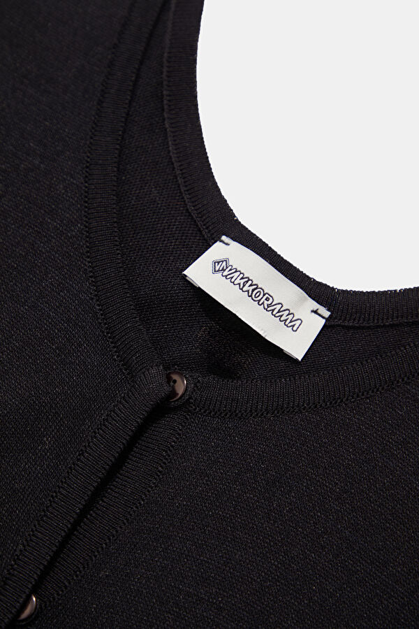 Black Embroidered Women's Cardigan 3