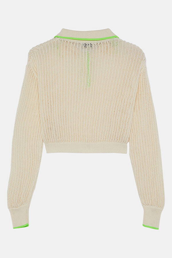 Off-white knitted women's sweater 4