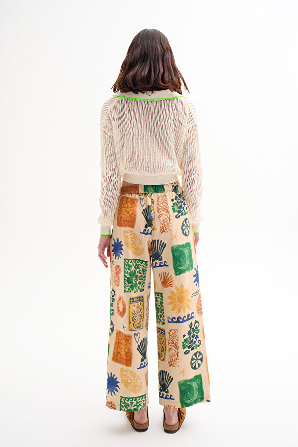 Off-white knitted women's sweater 2
