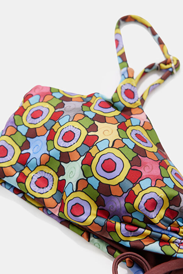 Çok Renkli Desenli Bikini 3