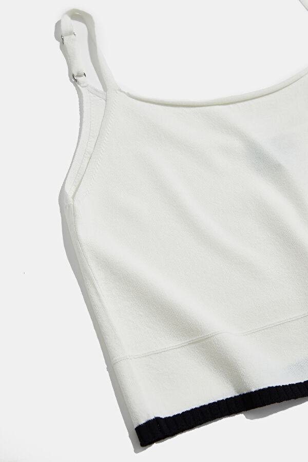 Off-white Strappy Women's Blouse 3