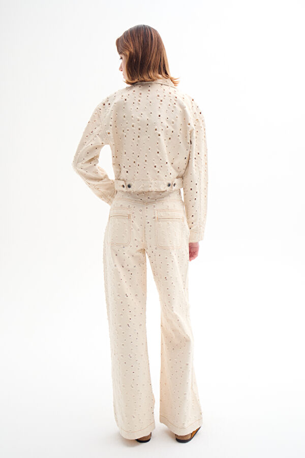 Beige Embroidered Sleeveless Women's Blouse 2