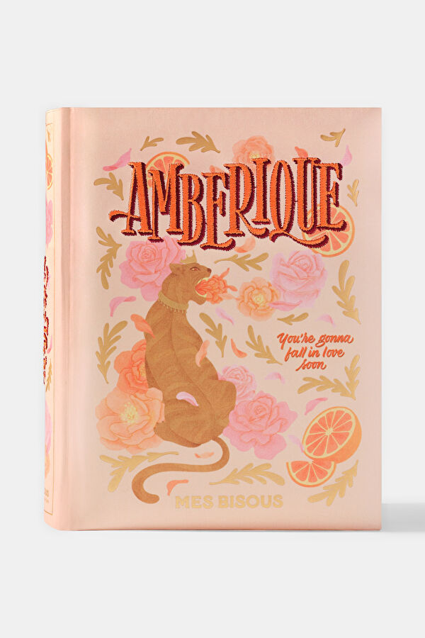 Amberique Perfume 3