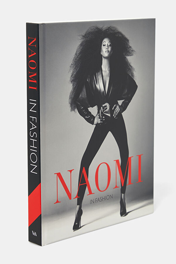 Naomi: In Fashion 2