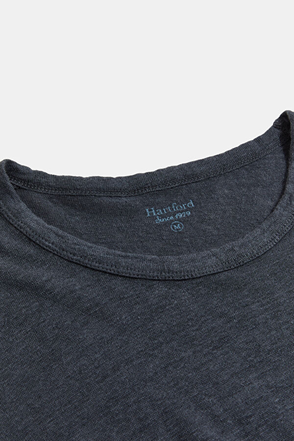 Dark Grey Crew Neck Linen Men's T-Shirt 3