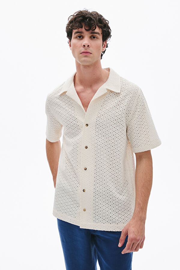 Cream Knitted Pattern Resort Collar Men's Shirt