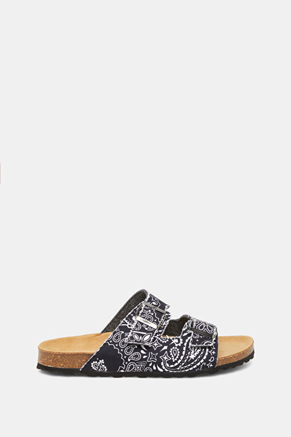 Sandal N Black Patterned Slipper