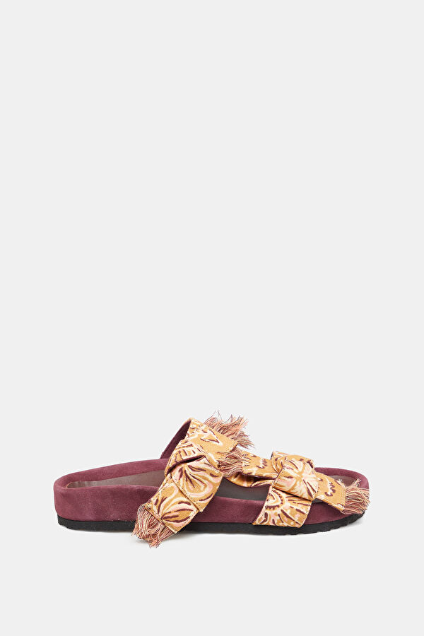 Gold Patterned Leather Slippers