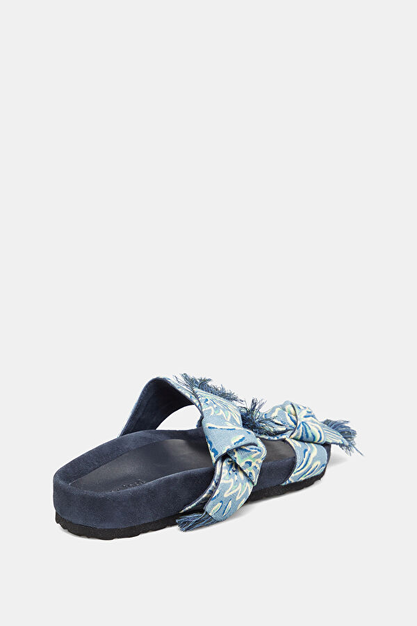 Blue Patterned Leather Slippers 3
