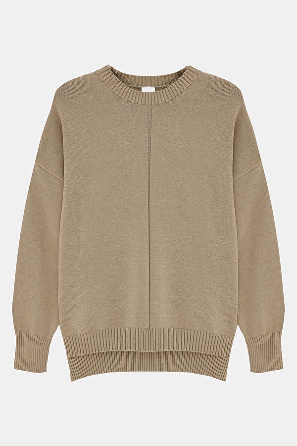 Women's Sweater with Mink Pattern
