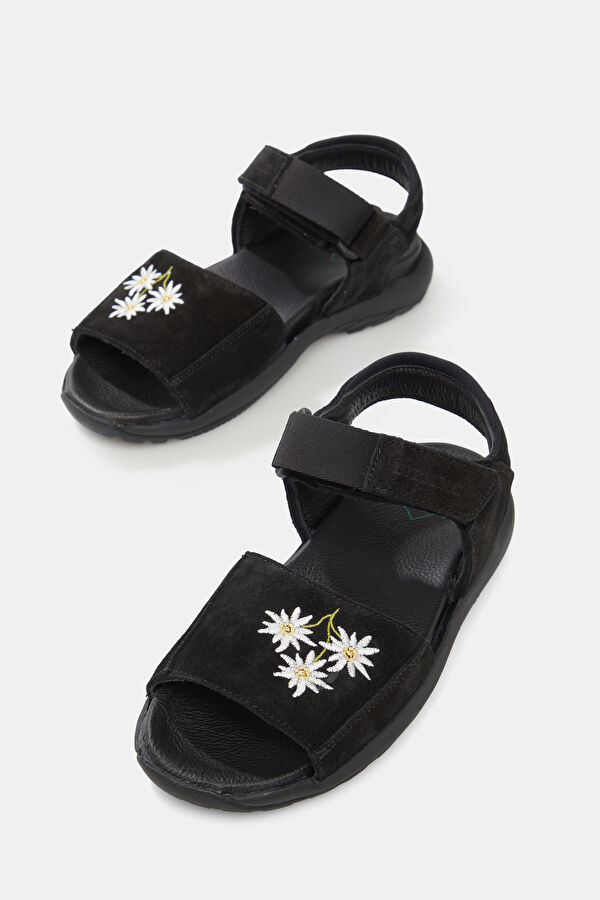 Black Sandals 5