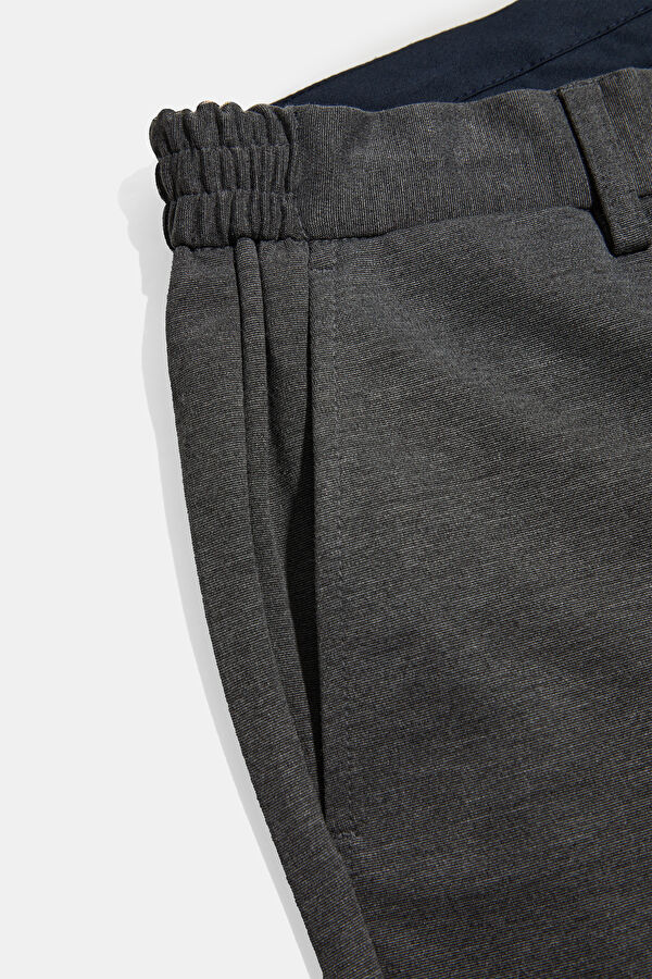 Grey Slim-Fit Men's Trousers 4