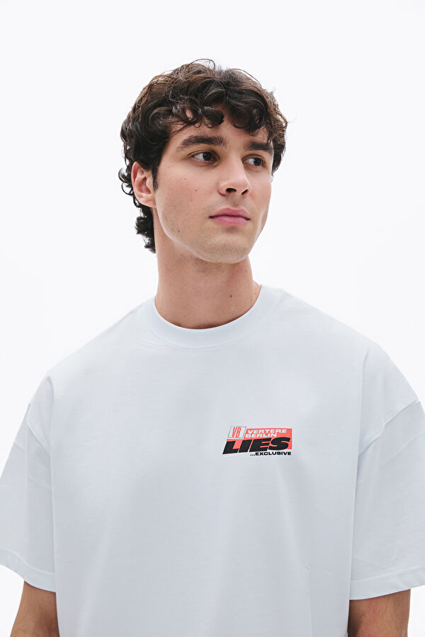 Relax Kalıp Beyaz Bisiklet Yaka Baskılı Erkek T-Shirt 3