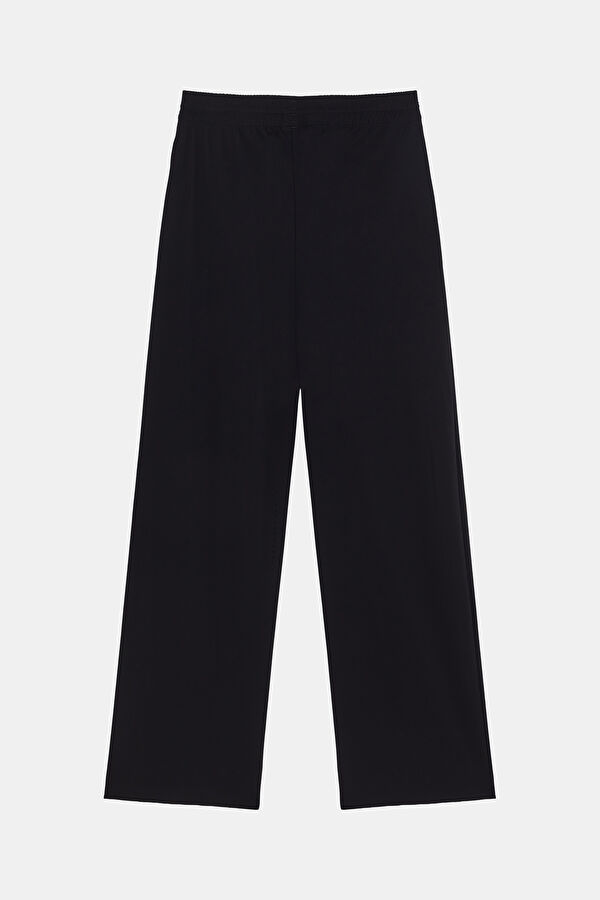 Slim Fit Black Skinny Leg Pants 2