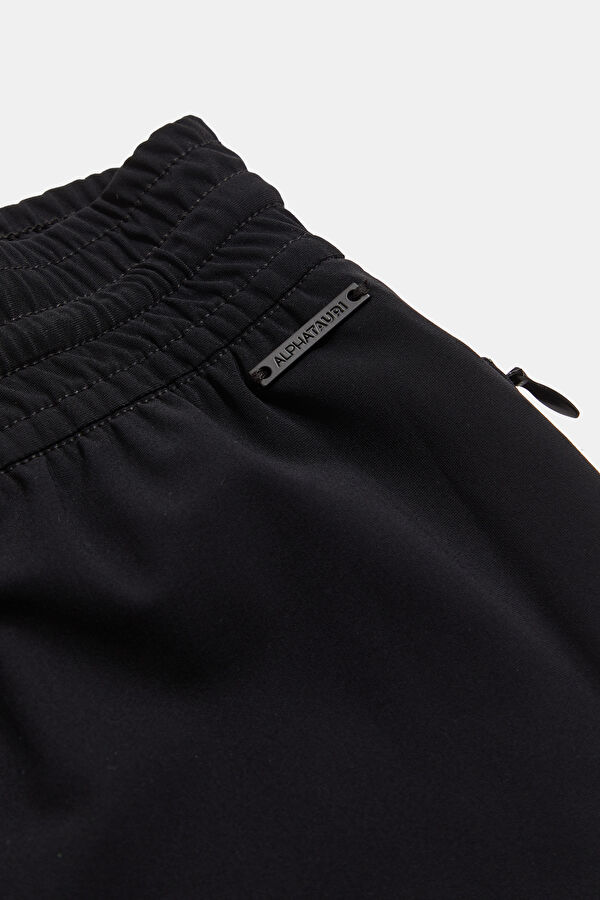 Slim Fit Black Skinny Leg Pants 4